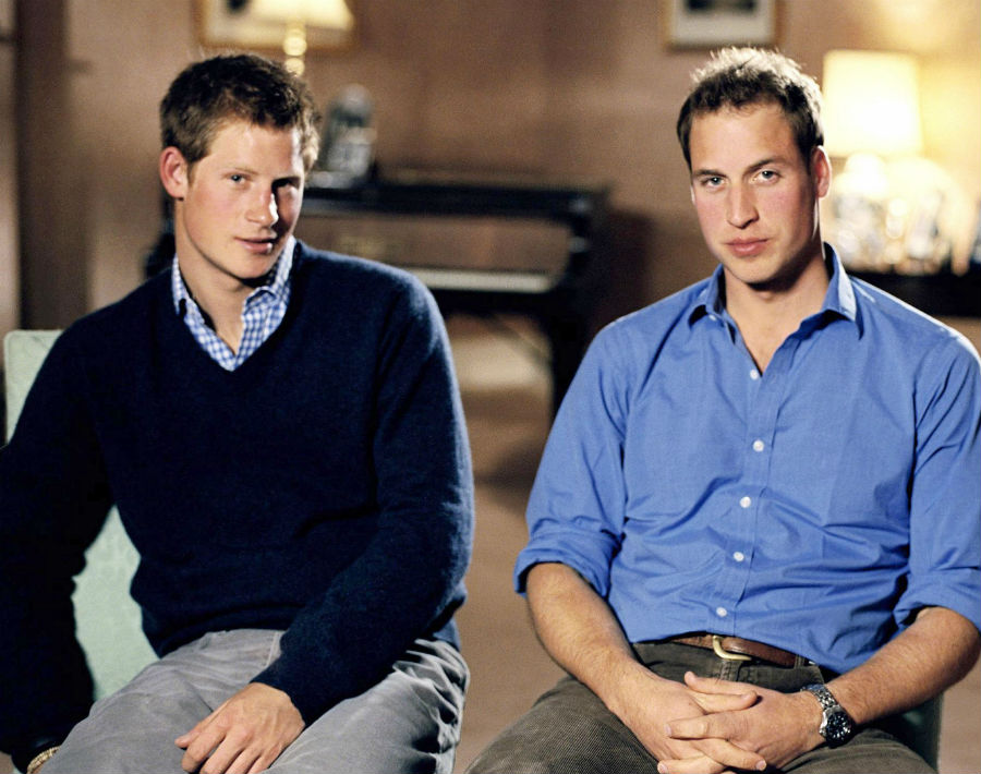 Al hacer público que buscó ayuda 20 años después de la muerte de su madre, la princesa Diana, el príncipe Harry ha logrado llevar un poderoso mensaje a favor de la consejería en salud mental. Igual lo ha hecho el príncipe William. (Archivo)