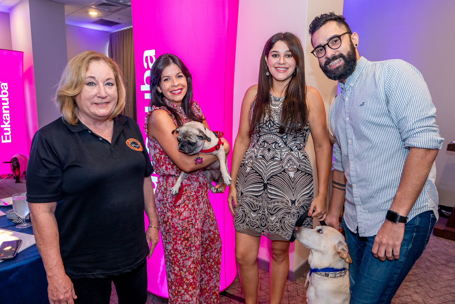 Susan Soltero, Amarilis Reyes con Siri, Evelyn Torres con Nose y Caly Misla. (Suministrada)