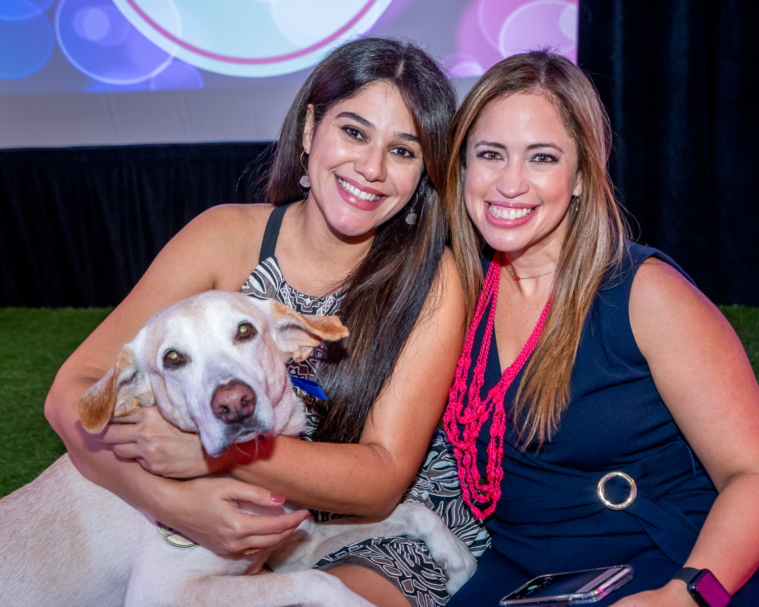 Evelyn Torres con Nose y Yina Cruz. (Suministrada)