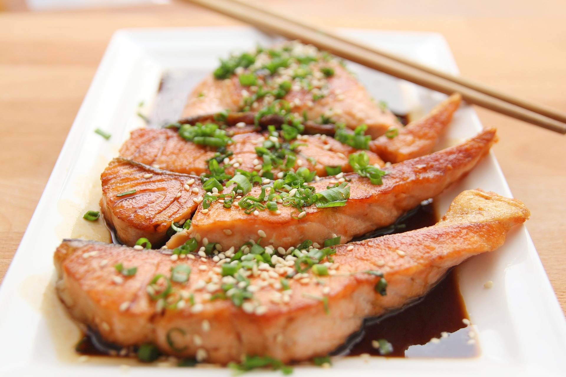 El pescado de cualquier tipo es un alimento permitido en la dieta FODMAP. (Wow Phochiangrak / Pixabay)
