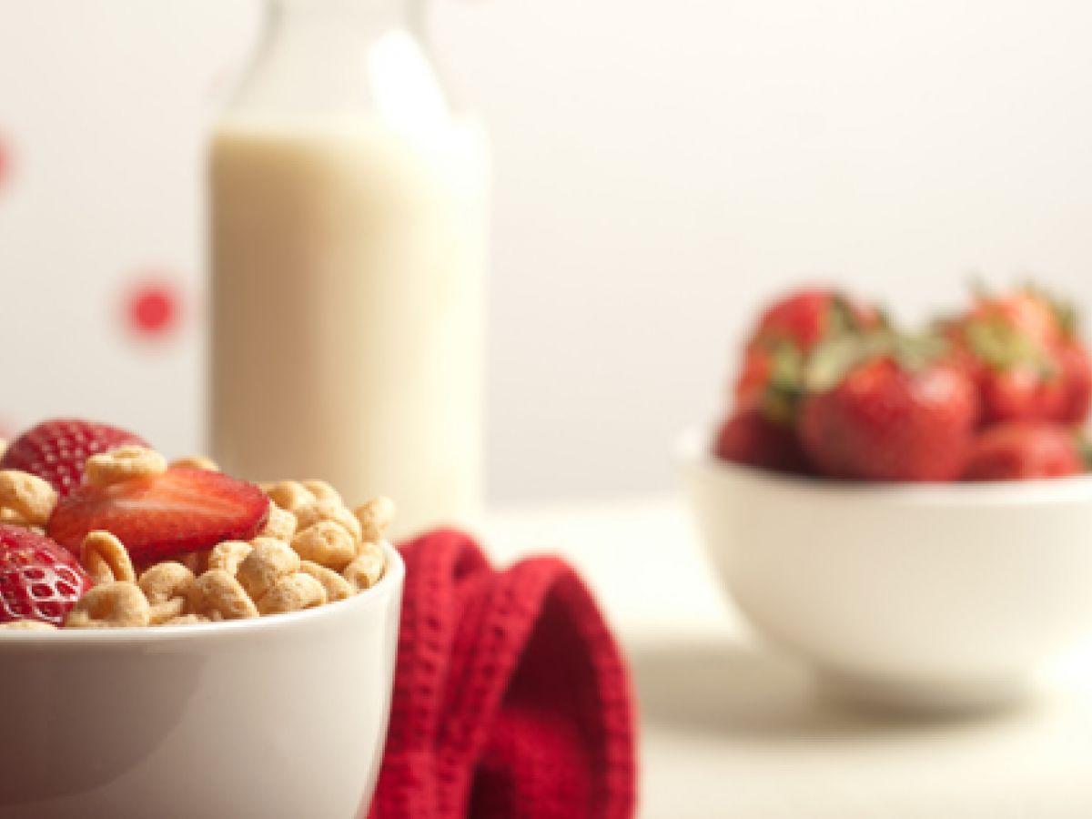 Beneficios de incluir fresas en el desayuno