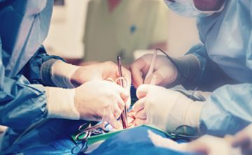 Descubren un gel adhesivo que cura heridas en las arterias y el corazón